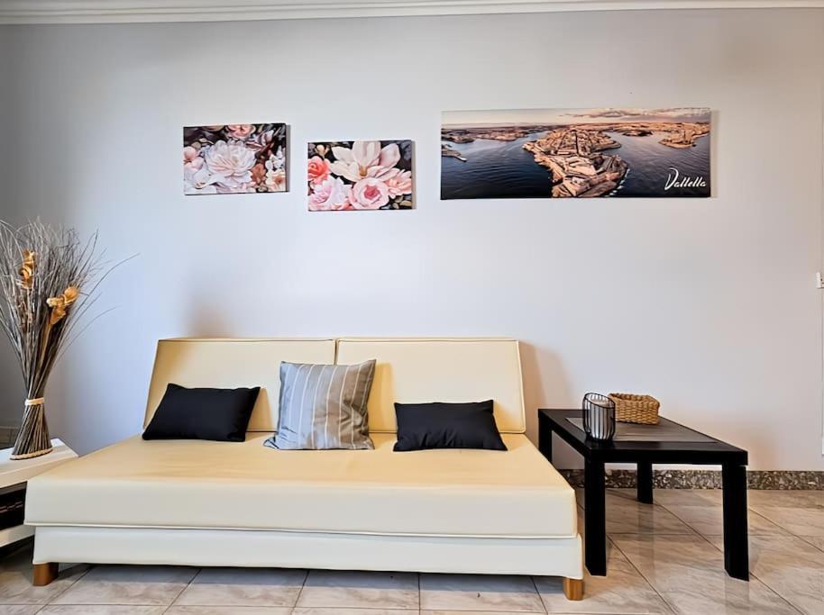 Waveside Apartment 세인트폴스베이 외부 사진